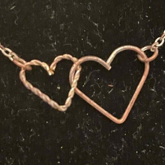16” gold tone necklace with two interlocking open hearts pendant - Picture 3 of 8